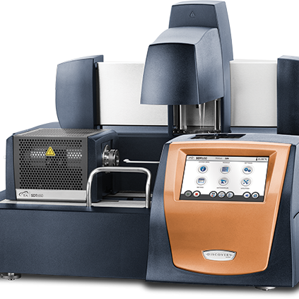 圖 1:Quantithermal Instruments SDT 在高溫下進行同步 QHM 與 TGA 測量
